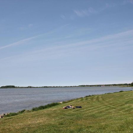 Ferienhaus Frigga Haus - Terrasse, Garten, Meerblick Wiek auf Rügen Exteriör bild