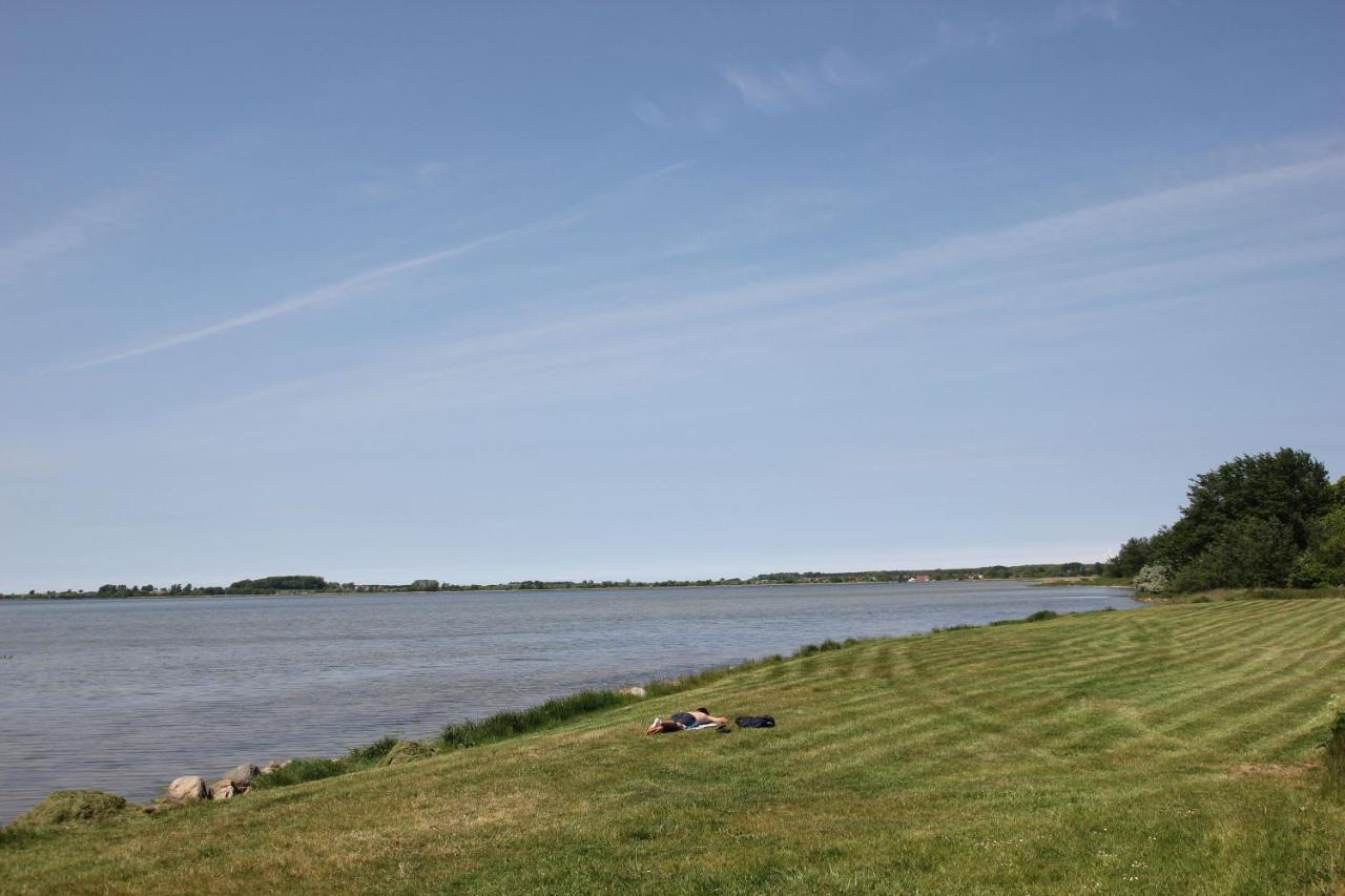 Ferienhaus Frigga Haus - Terrasse, Garten, Meerblick Wiek auf Rügen Exteriör bild